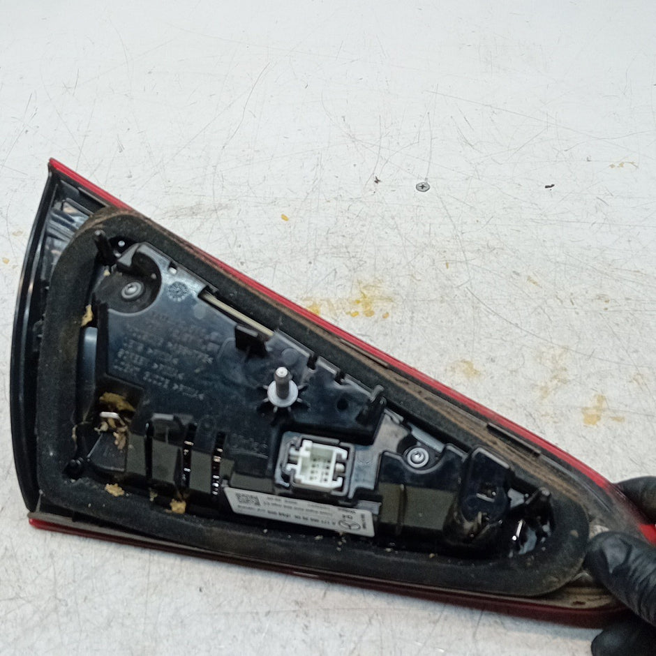 MERCEDES A-CLASS W177 DRIVER RIGHT OS REAR INNER TAIL LIGHT A1779062000 FMT243