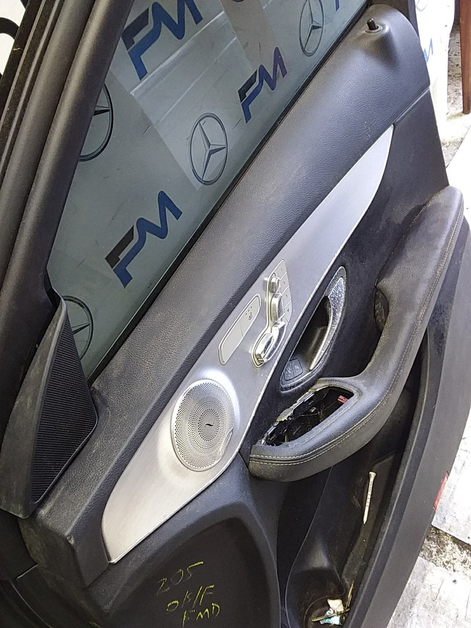 MERCEDES BENZ C-CLASS W205 SLN DRIVER FRONT DOOR OSF GREY 2014-21  FMD621