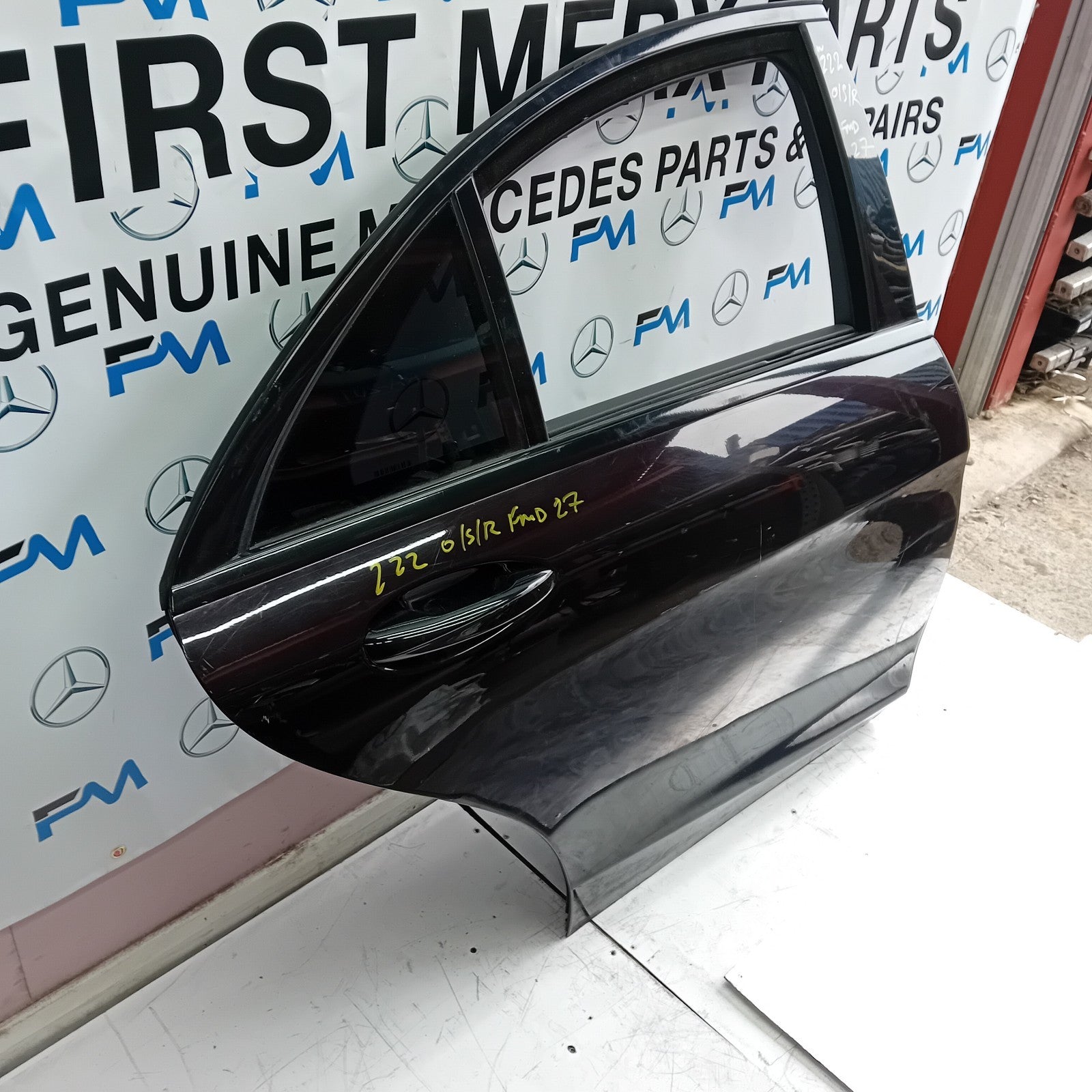 MERCEDES BENZ S-CLASS W222 DRIVER REAR DOOR (OFF SIDE REAR) BROWN 2013-20 FMD27