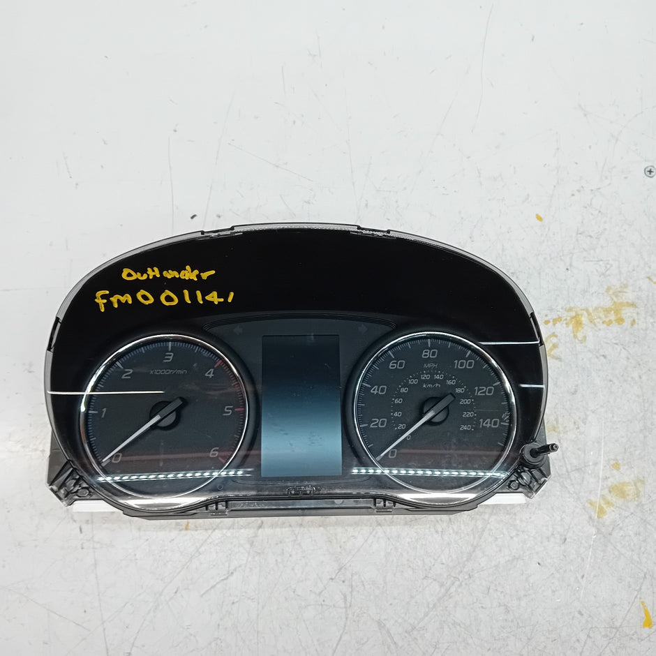 MITSUBISHI OUTLANDER SPEEDOMETER INSTRUMENT CLUSTER  8100C509 FM001141