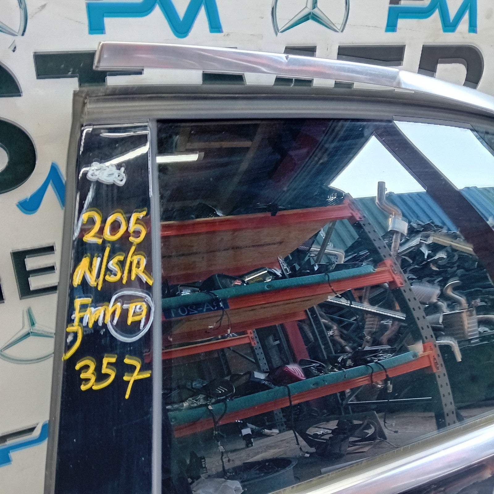 MERCEDES C-CLASS W205 PASSENGER REAR DOOR NSR  2014 ON BLACK COMPLETE FMD357