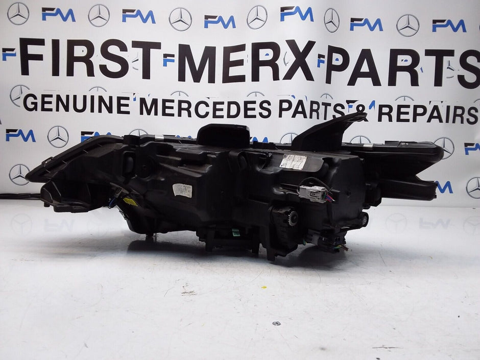 MITSUBISHI OUTLANDER MK3 2016 HEADLIGHT DRIVER SIDE RIGHT R009A ZKUI FMH72