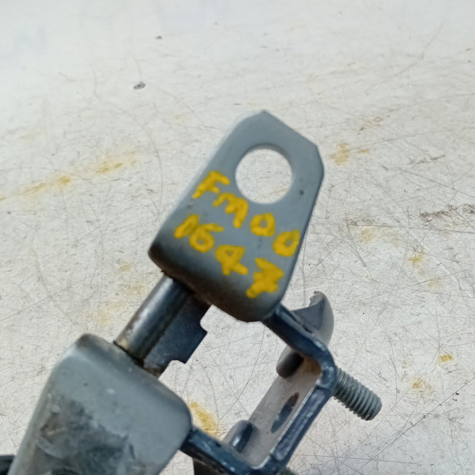MITSUBISHI OUTLANDER MK3  REAR DOOR HINGE PANEL D1 A046834 FM001647
