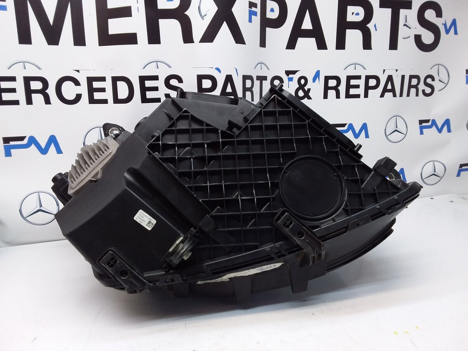 2018 MERCEDES GLC CLASS W253 N/S Passenger Side Front Headlight A2539065701 FMH2