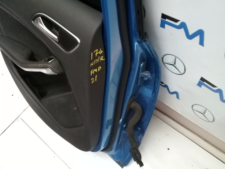 MERCEDES BENZ A CLASS W176 PASSENGER SIDE REAR DOOR ( NEAR SIDE REAR ) FMD21