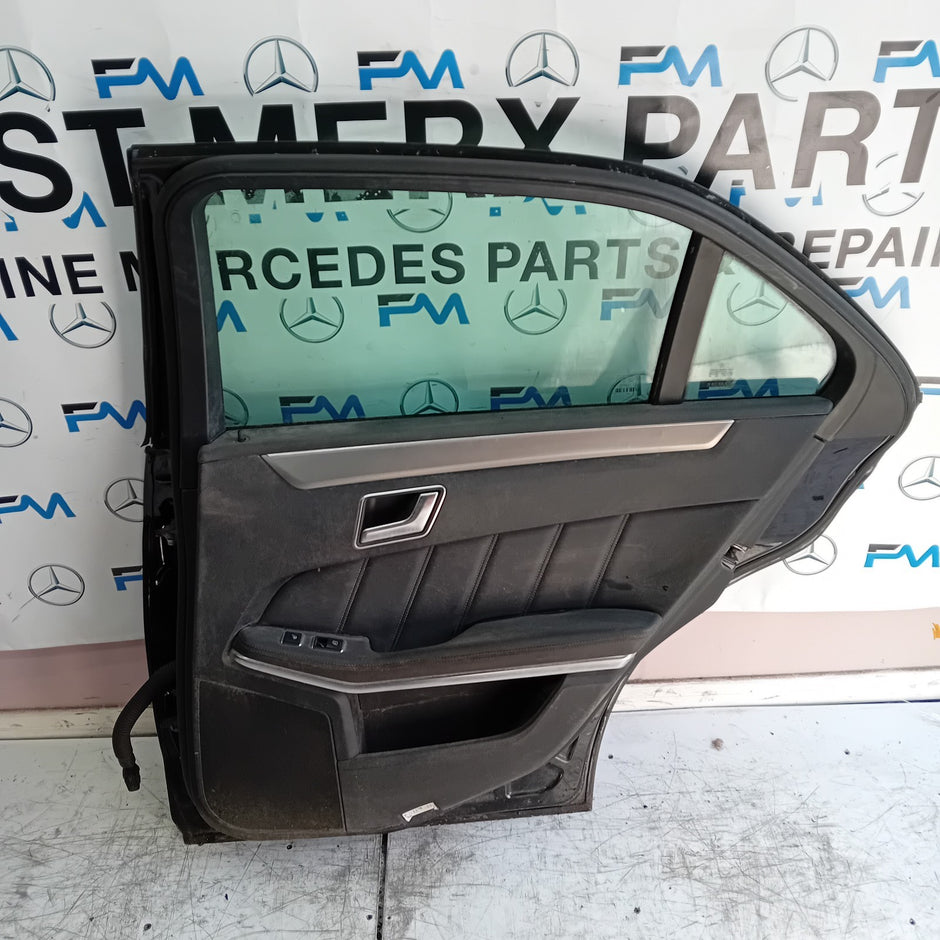 MERCEDES BENZ E-CLASS W212 DRIVER REAR DOOR OSR BLUE 2009- 2016 COMPLETE FMD208