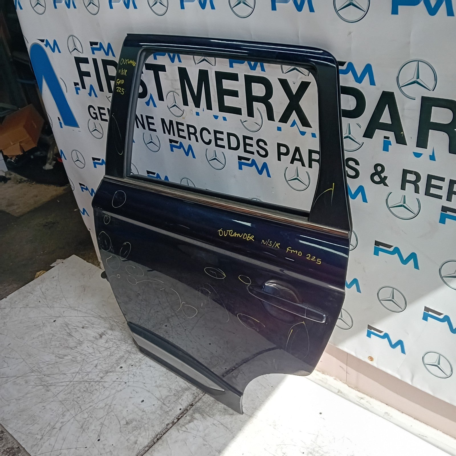 MITSUBISHI OUTLANDER MK3 PASSENGER REAR DOOR NSR BLUE 20123 COMPLETE FMD225