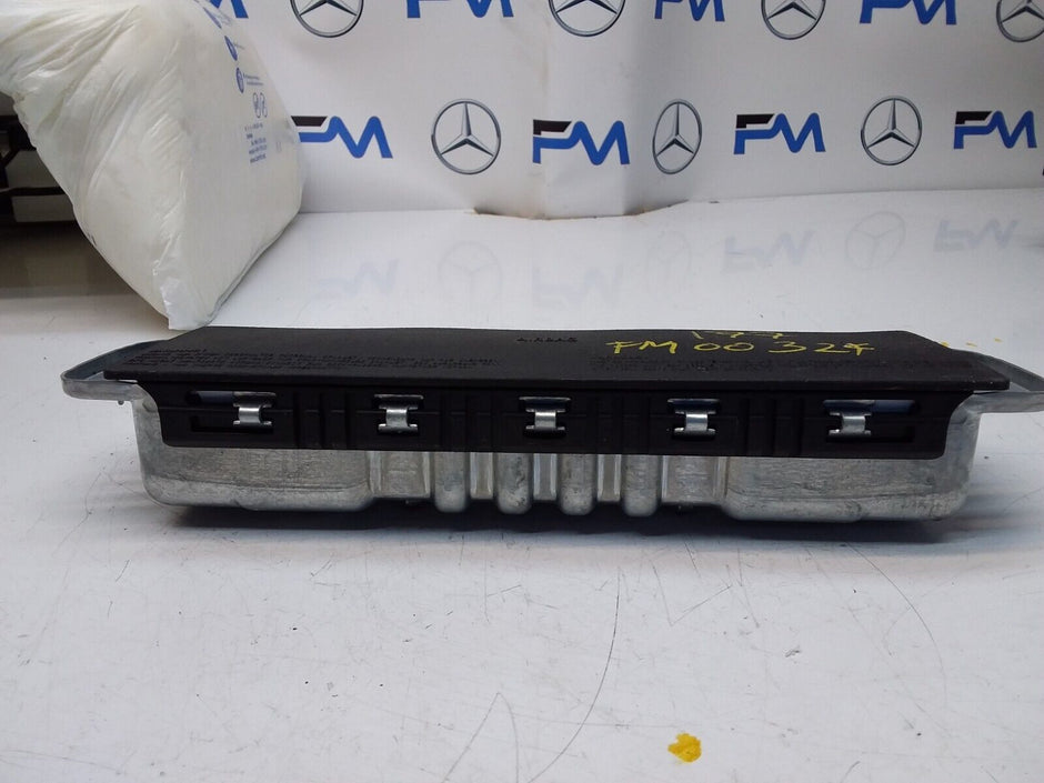 2018 MERCEDES BENZ A-CLASS W177 DRIVER SIDE KNEE AIRBAG A1778600102 FM00324