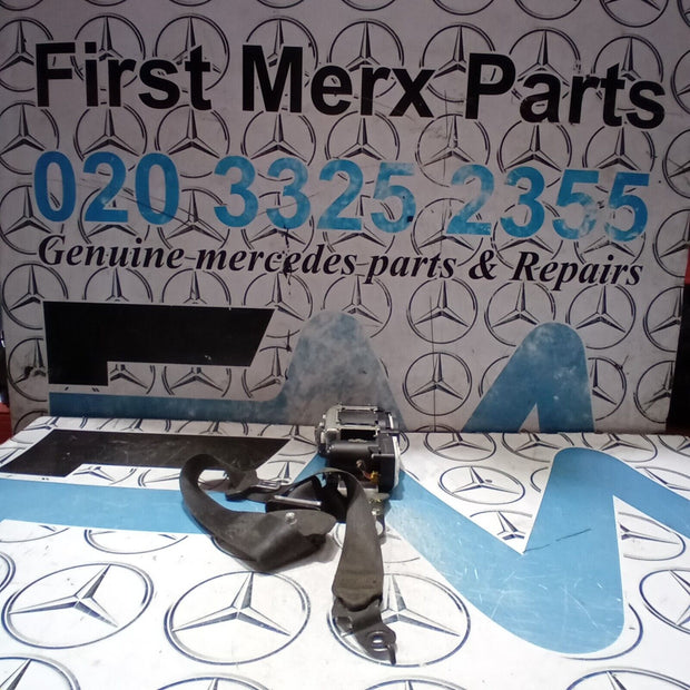 MERCEDES E CLASS SEAT BELT FRONT LEFT PASSENGER SIDE NEARSIDE W212 2009/2016