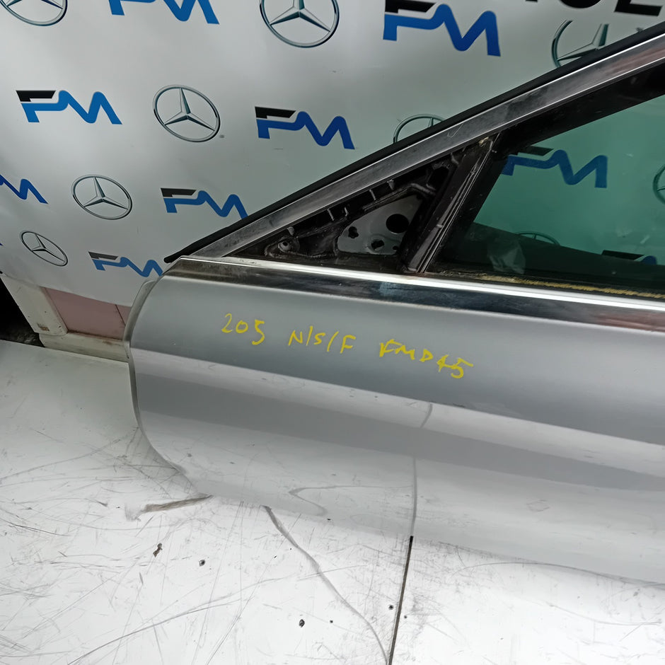MERCEDES BENZ C-CLASS W205 PASSENGER SIDE FRONT DOOR N/S/F COMPLETE SILVER FMD45