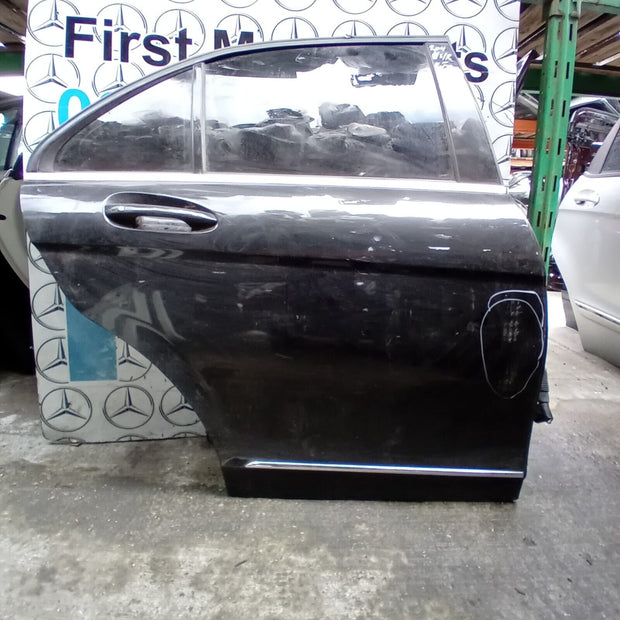 MERCEDES BENZ C-CLASS  W204  DRIVER SIDE REAR DOOR ( OFF SIDE REAR )