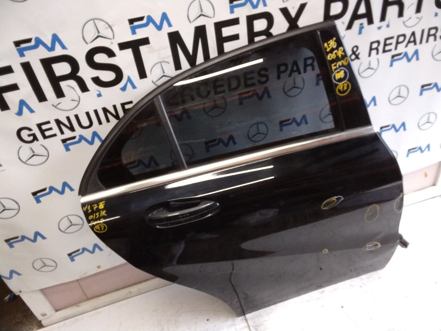 MERCEDES BENZ  A-CLASS W176 DRIVER SIDE REAR DOOR O/S/R COMPLETE BLACK FMD93