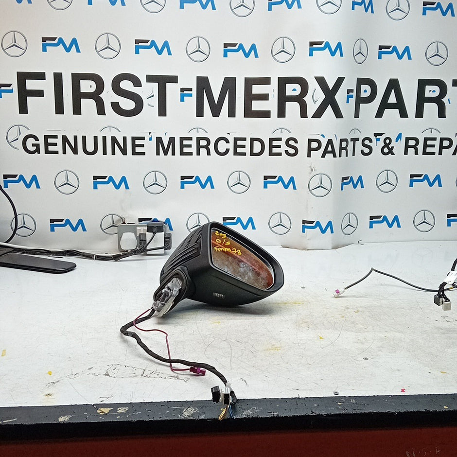 MERCEDES C-CLASS W205 DRIVER WING MIRROR OSF BLACK PL A2058105400 FMM73
