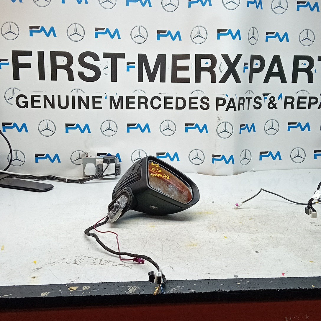 MERCEDES C-CLASS W205 DRIVER WING MIRROR OSF BLACK PL A2058105400 FMM73