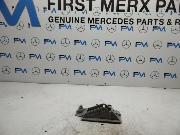 MERCEDES BENZ  C-CLASS W205 TAILGATE TRUNK BOOT LEFT HINGE A2057501528 FMR164