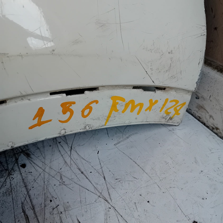 MERCEDES BENZ GLA W156 AMG REAR BUMPER ŴHITE 2016 A1568854340 COMPLETE FMX124