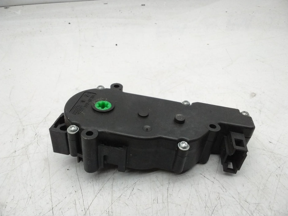 MERCEDES MERCEDES E-CLASS W212 REAR TAILGATE LOCK ACTUATOR  A2047500060 FMR57