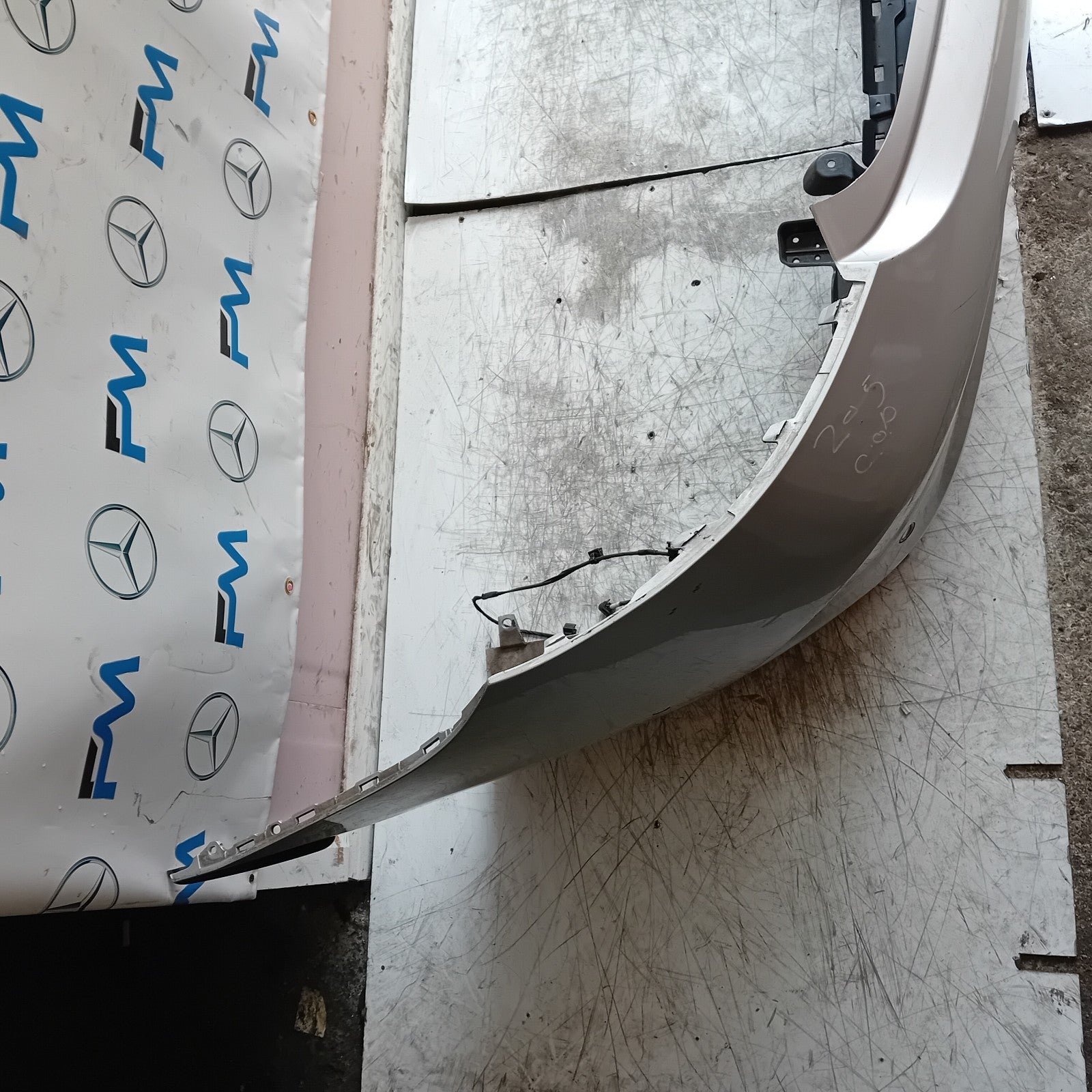 MERCEDES BENZ C-CLASS W205 SLN REAR BUMPER 2015 WHITE FMX55
