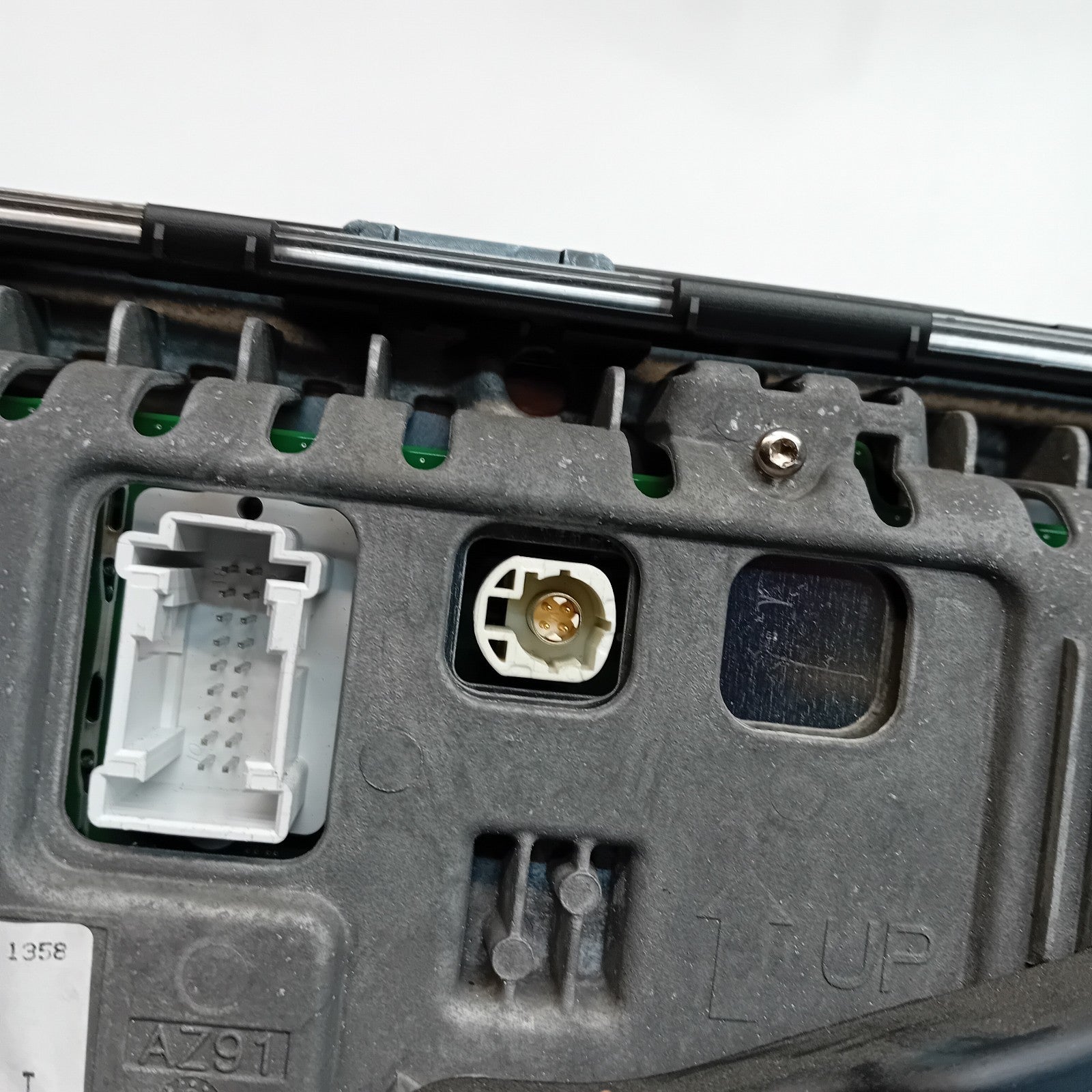 MERCEDES S-CLASS W222 DISPLAY SCREEN A2229007611 A2229005712 2016 FM001159