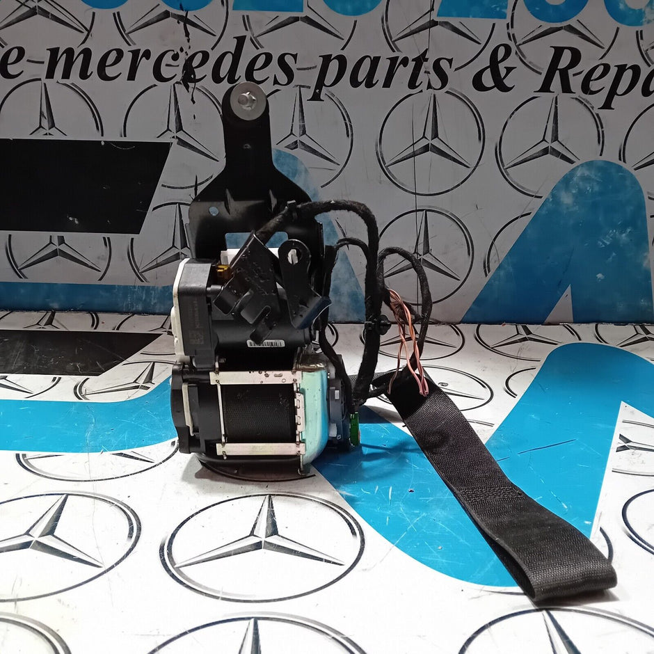 MERCEDES BENZ C CLASS W204 COUPE NEARSIDE FRONT (N.S.F) A2048601985