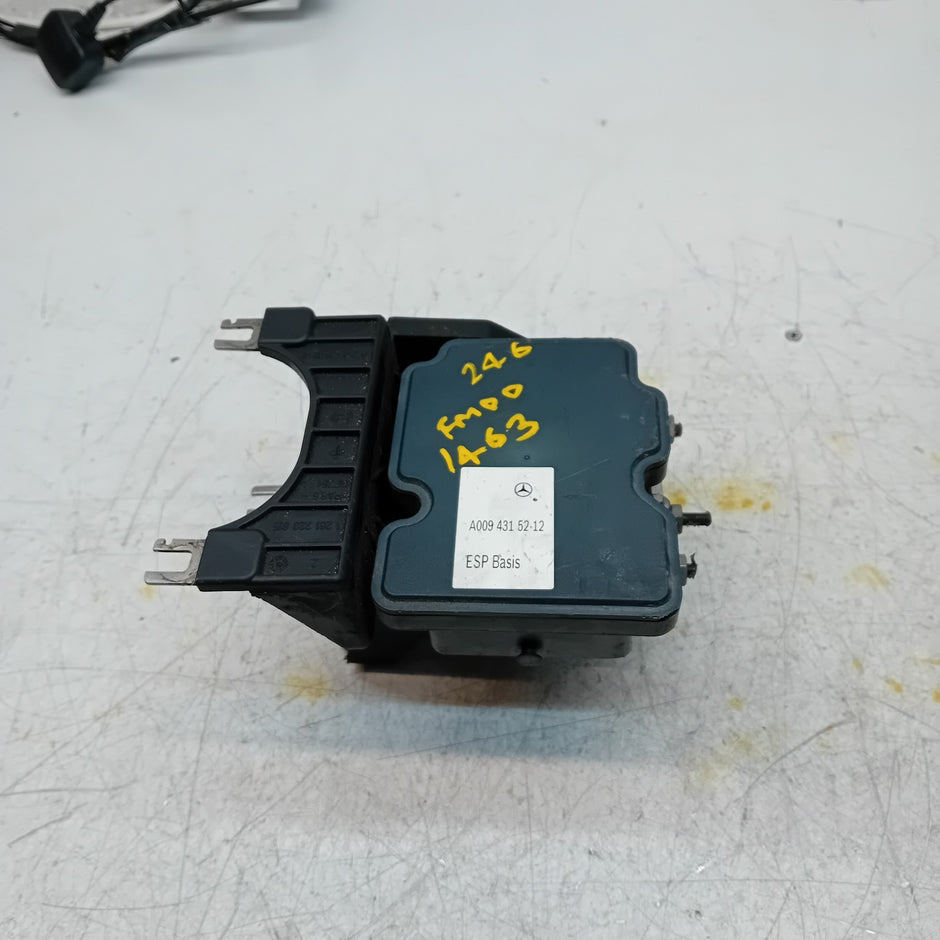 MERCEDES BENZ B-CLASS W246 ABS PUMP CONTROL MODULE UNIT A0094315212 FM001463