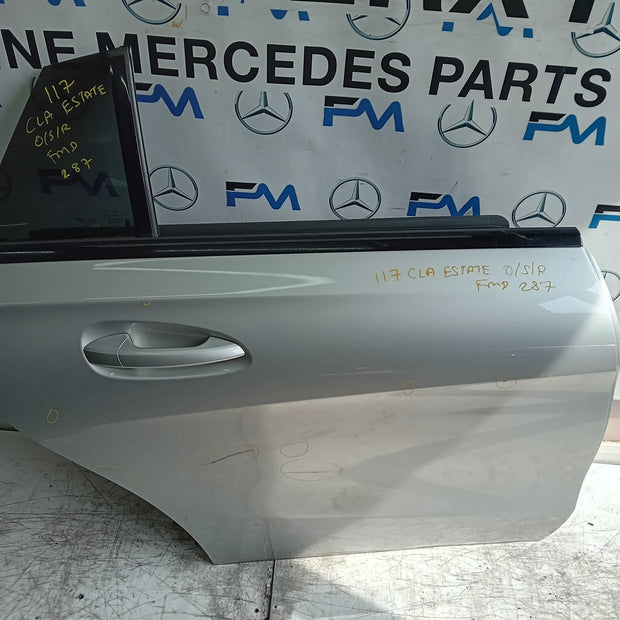 MEECEDES CLA W117 ESTATE PASSENGER REAR DOOR NSR 2013-19 SILVER COMPLETE FMD287