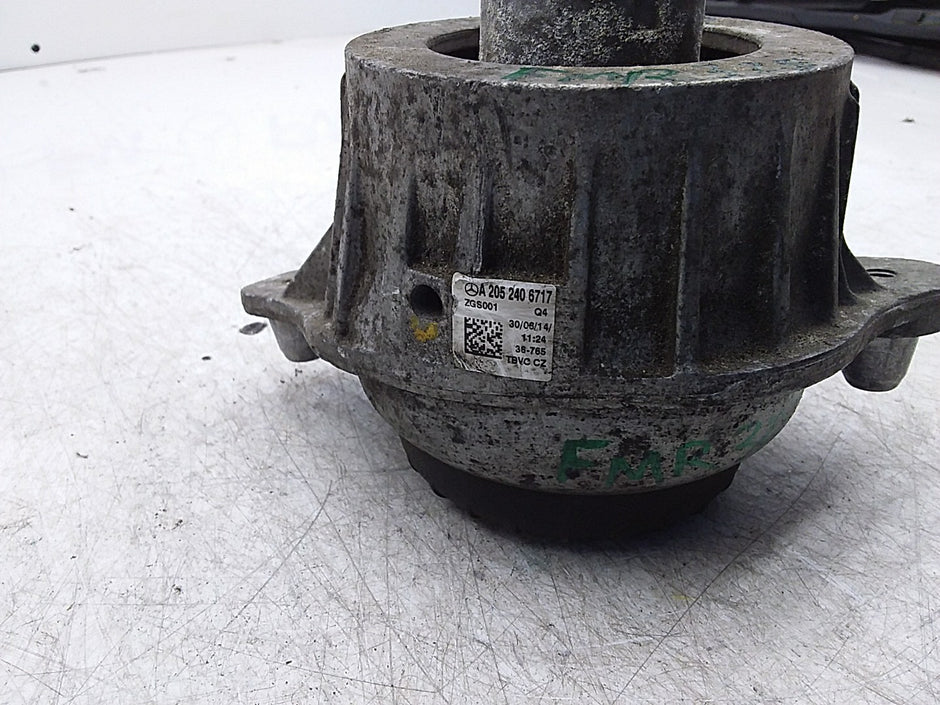 MERCEDES BENZ  C-CLASS W205  ENGINE MOUNT RIGHT OS A2052406717 FMR325