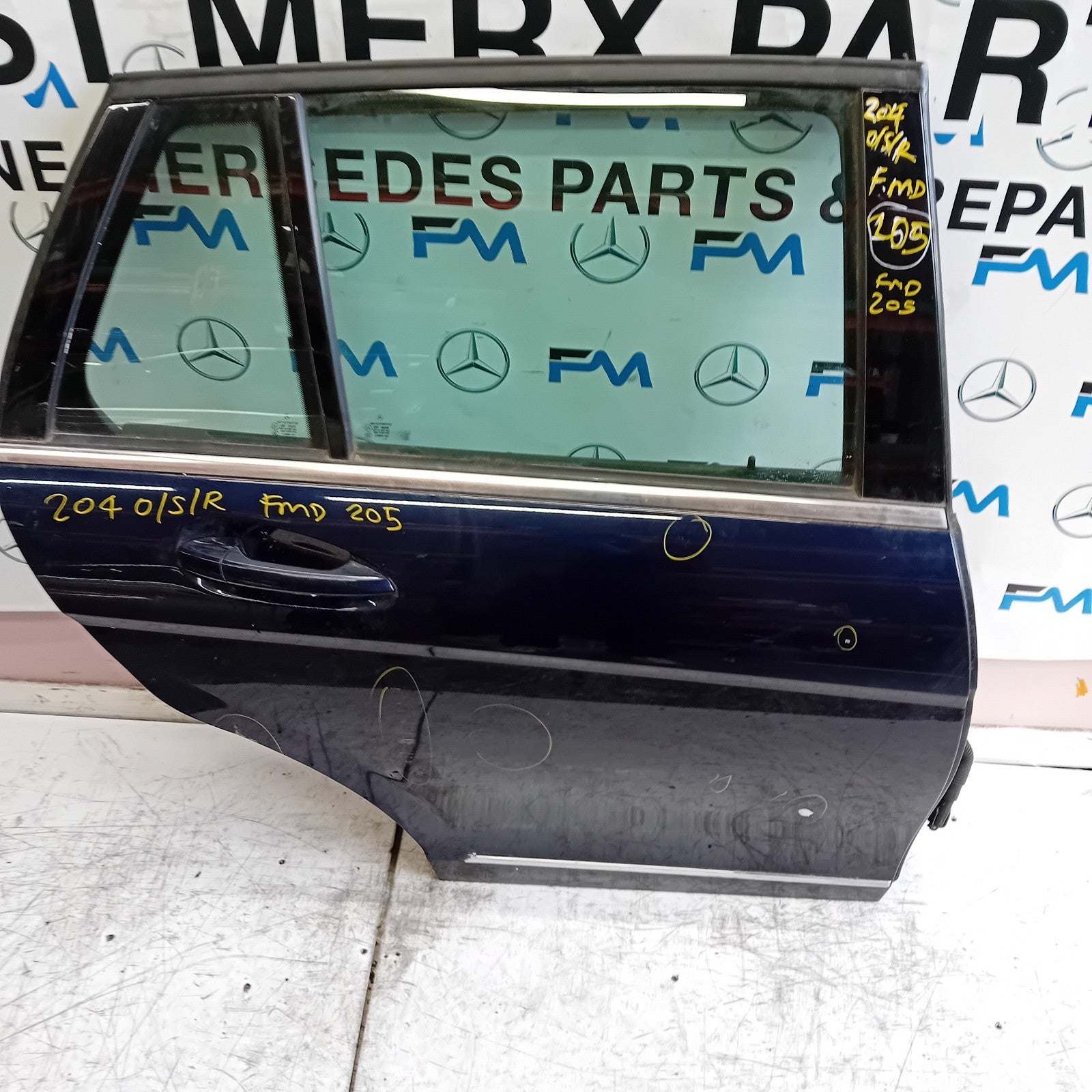 MERCEDES BENZ C-CLASS S204 ESTATE DRIVER REAR DOOR OSR BLUE 2008- 2014 FMD205