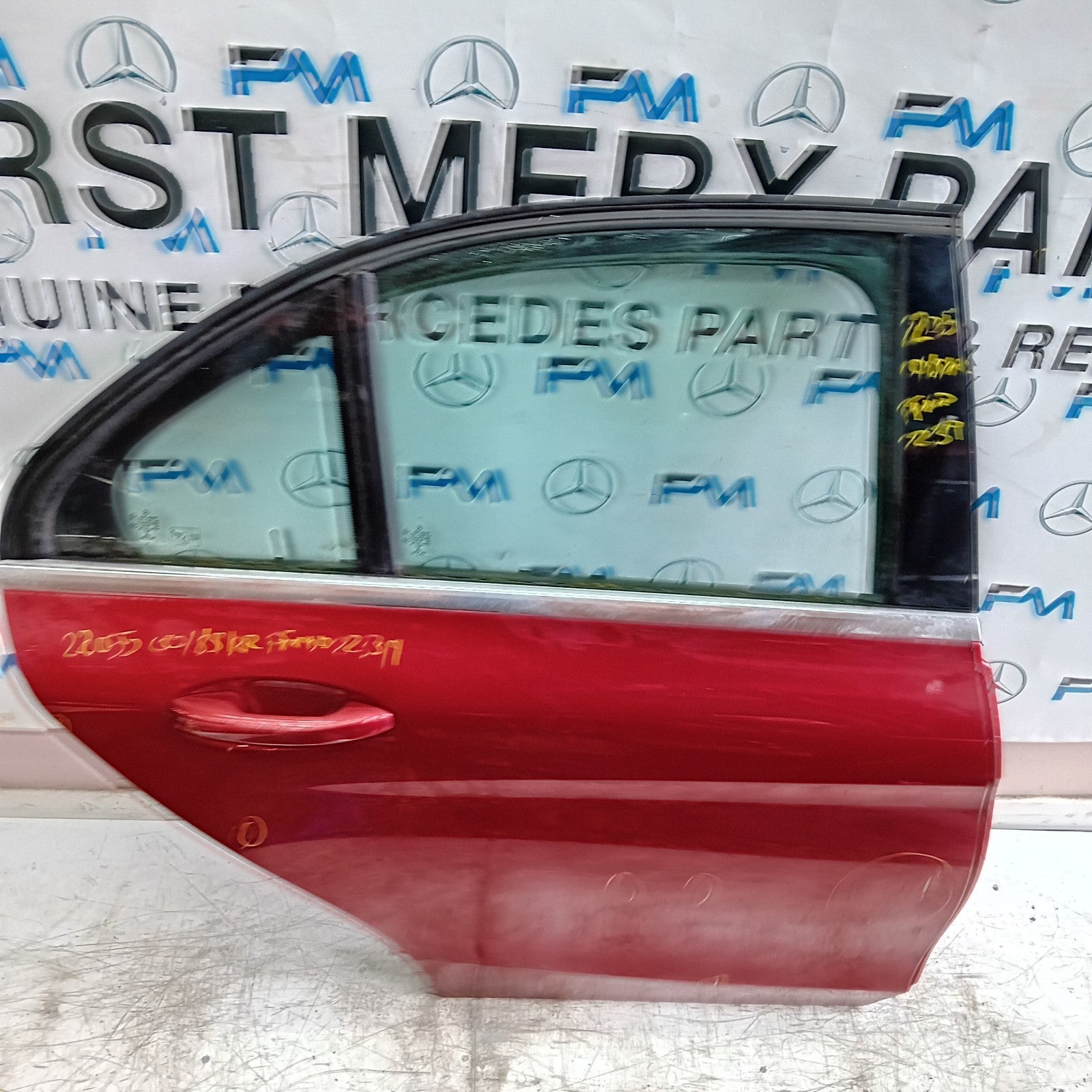 MERCEDES BENZ C-CLASS W205 SALOON DRIVER REAR DOOR OSR RED 2014 ON  FMD239