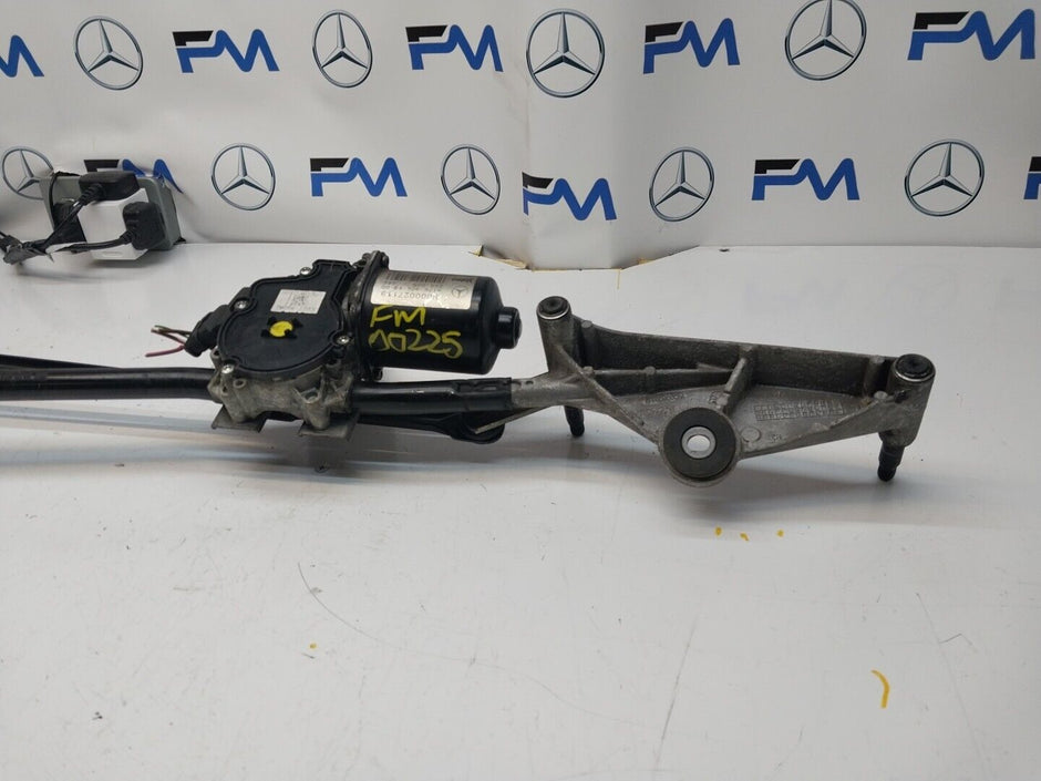 MERCEDES-BENZ A CLA GLA 2015-2018 Wiper Motor Front & Linkage A1769061900FM00225