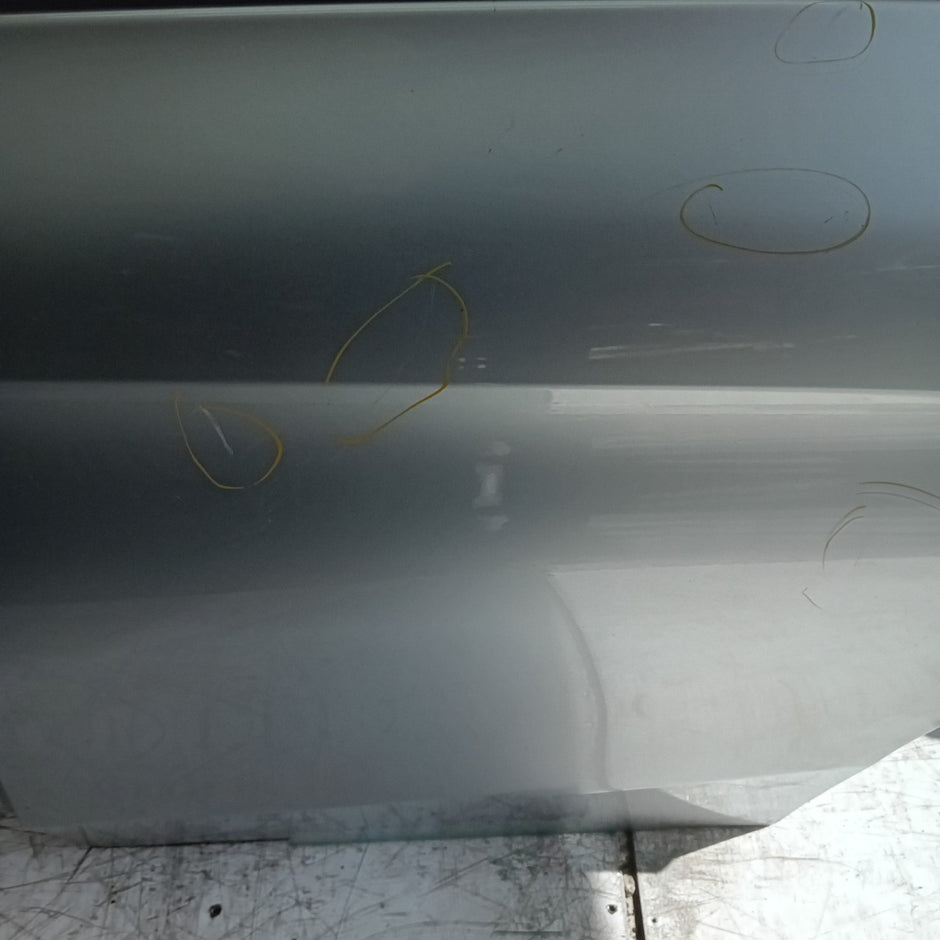 MERCEDES C-CLASS W205 SLN PASSENGER REAR DOOR NSR SILVER 2014 ON COMPLETE FMD220