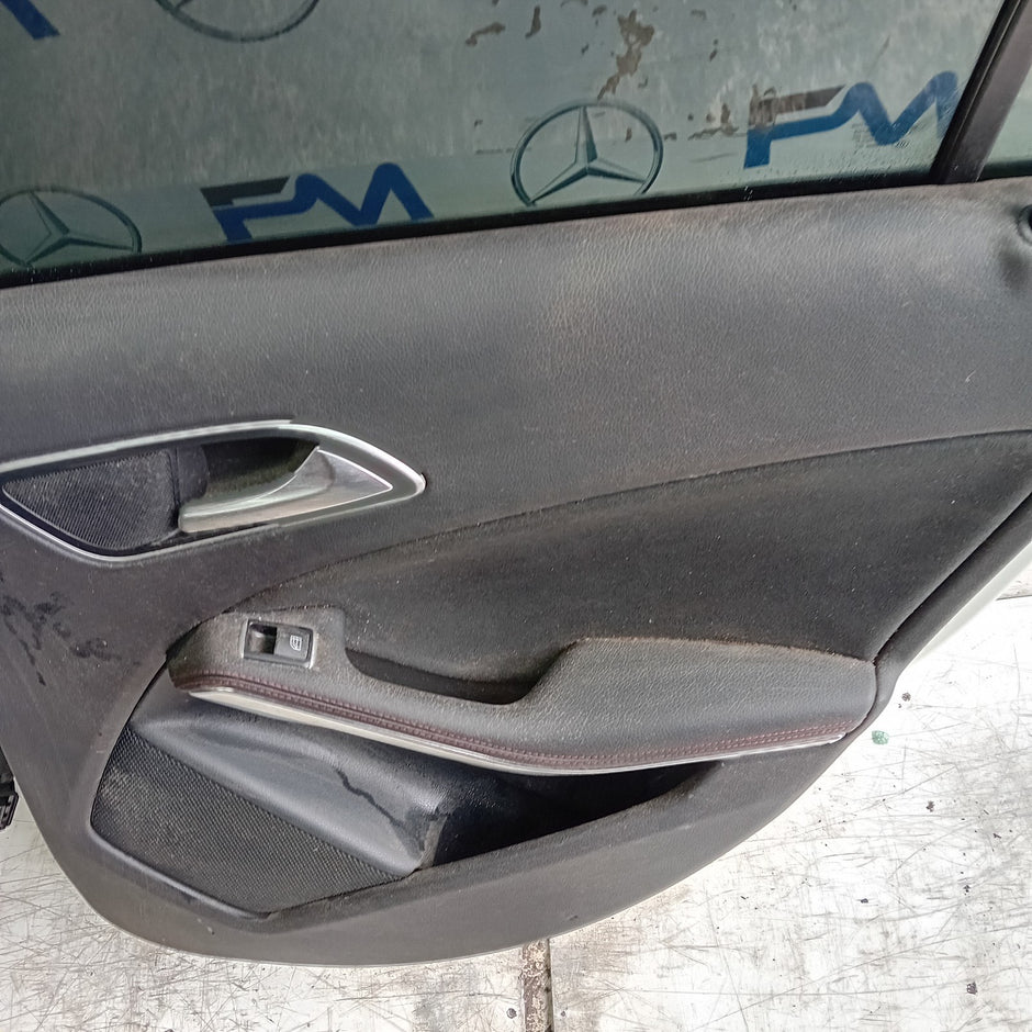 MEECEDS A-CLASS W176 DRIVER REAR DOOR OSR WHITE 2012-18 COMPLETE FMD396