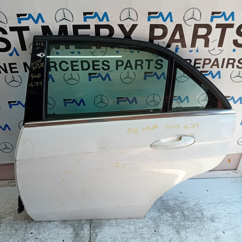 MERCEDES E-CLASS W212 SLN PASSENGER REAR DOOR NSR WHITE 2013 COMPLETE FMD479