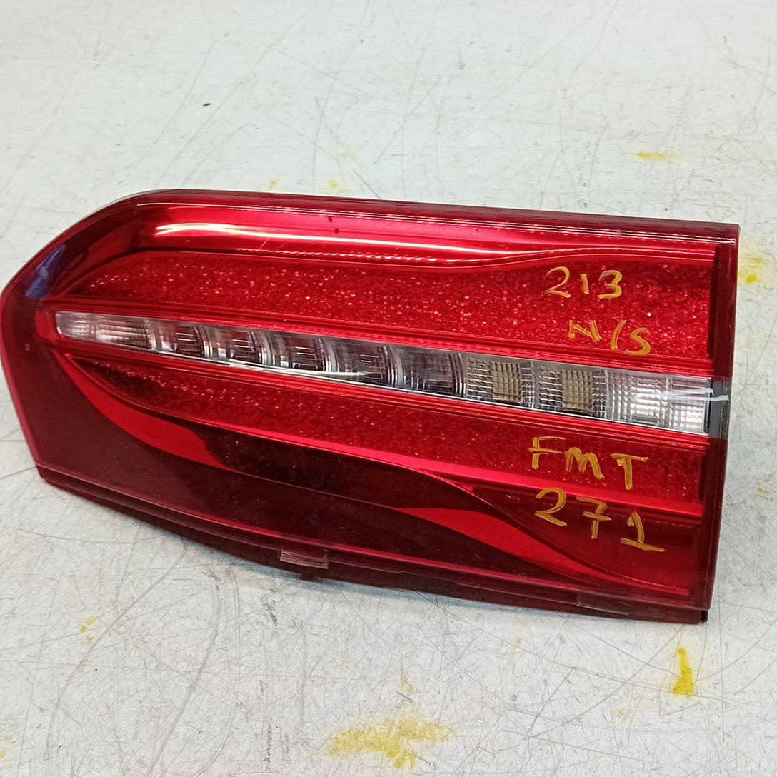 MERCEDES BENZ  E-CLASS W213 PASSENGER LEFT NS REAR TAIL LIGHT  2016 FMT271