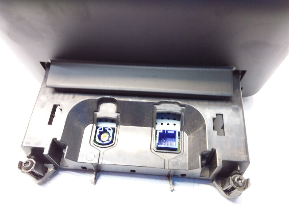 MERCEDES C-CLASS W205 2016 SAT NAV MULTIMEDIA SCREEN A2059009517 FM00688