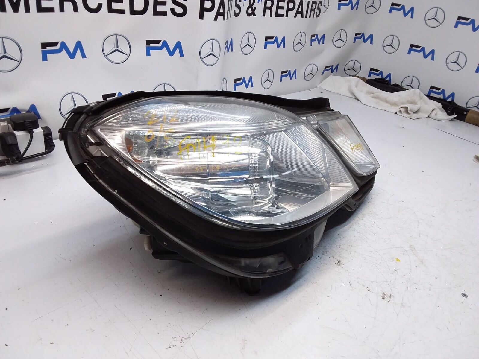 2009 Onwards MERCEDES E CLASS W212 HEADLIGHT LED  DRIVER OS A2128200461 FMH92