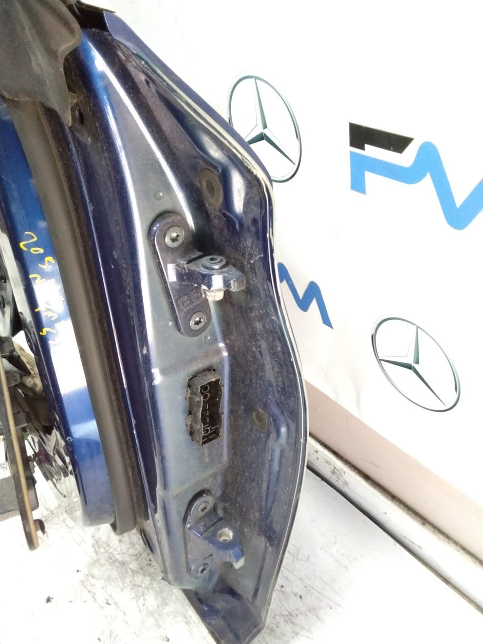 MERCEDES BENZ C-CLASS W205  PASSENGER FRONT DOOR NSF BLUE 2015-21  FMD537
