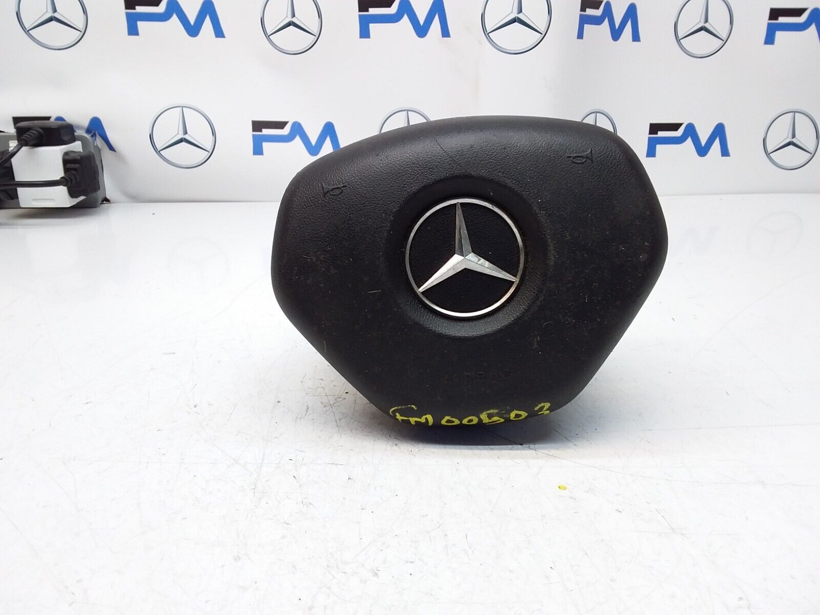 MERCEDES E-CLASS W204 STEERING WHEEL AIRBAG 307801598162-AD FM00503