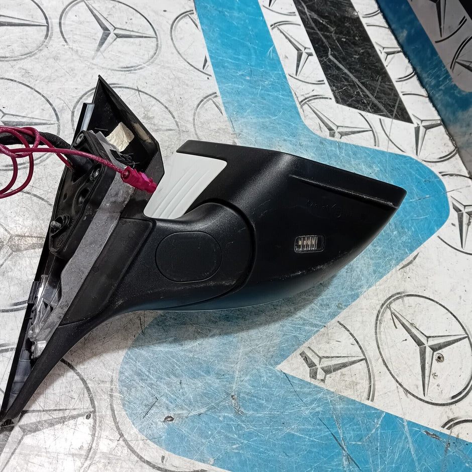 2007/2015 MERCEDES BENZ W205 C CLASS  WING MIRROR FOLDING RIGHT SIDE A2058104402