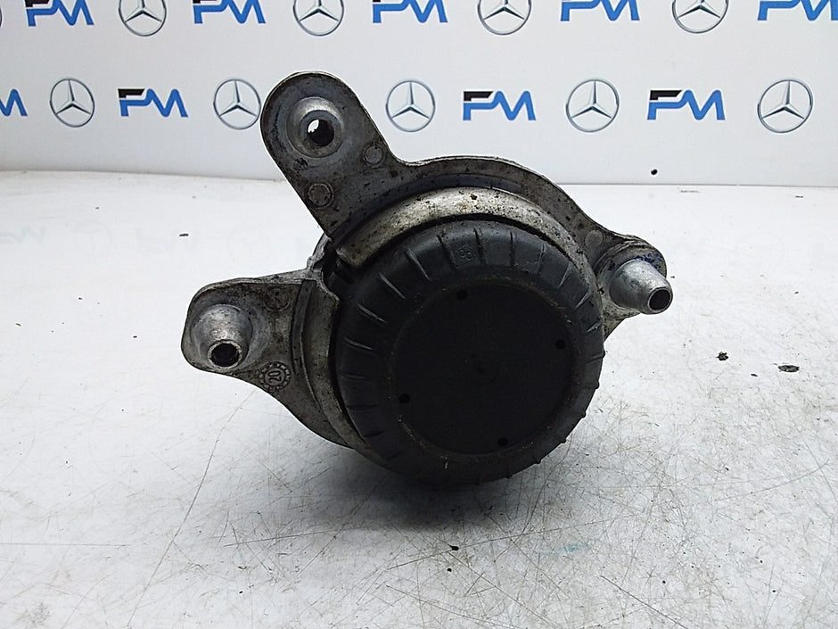MERCEDES BENZ  C-CLASS W205  ENGINE MOUNT LEFT NS A2532407600 FMR336