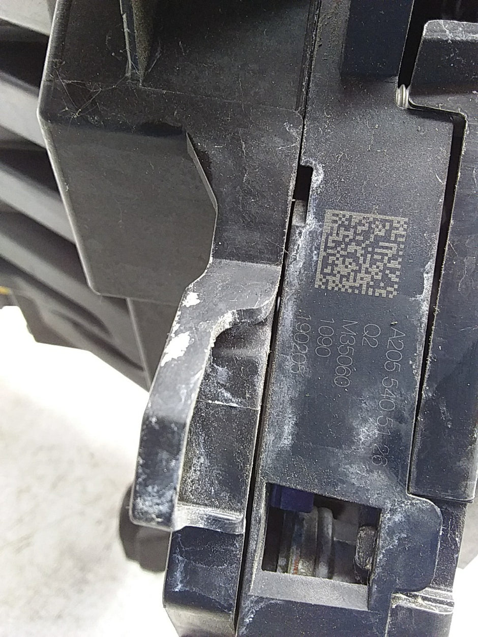 MERCEDES BENZ  C-CLASS W205  FUSE BOX RELAY BOX A2055405126 FMR482