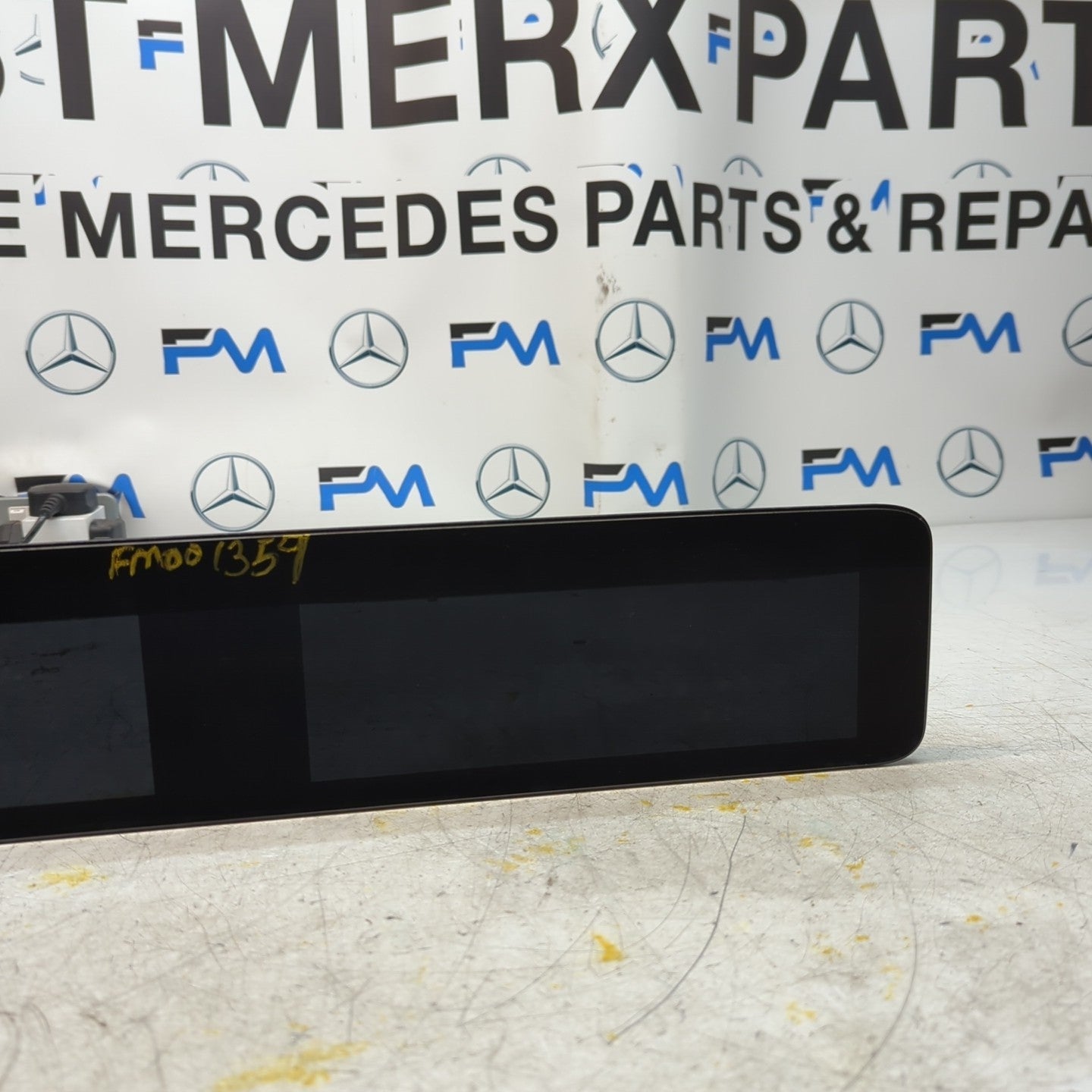 MERCEDES BENZ B-CLASS W247  DISPLAY SCREEN A2479008311 2019 ON FM001359