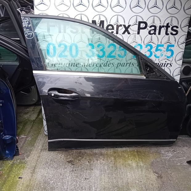 MERCEDES BENZ E-CLASS W212 DRIVER SIDE FRONT DOOR ( OFF SIDE FRONT )