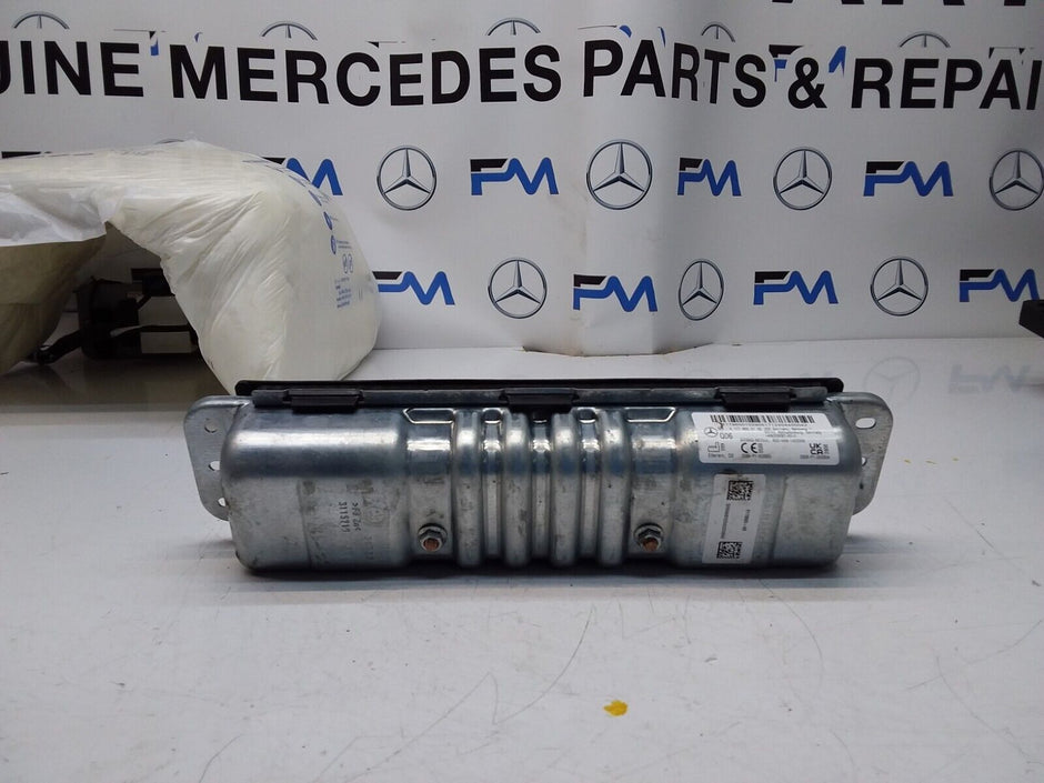 2018 MERCEDES BENZ A-CLASS W177 DRIVER SIDE KNEE AIRBAG A1778600102 FM00324