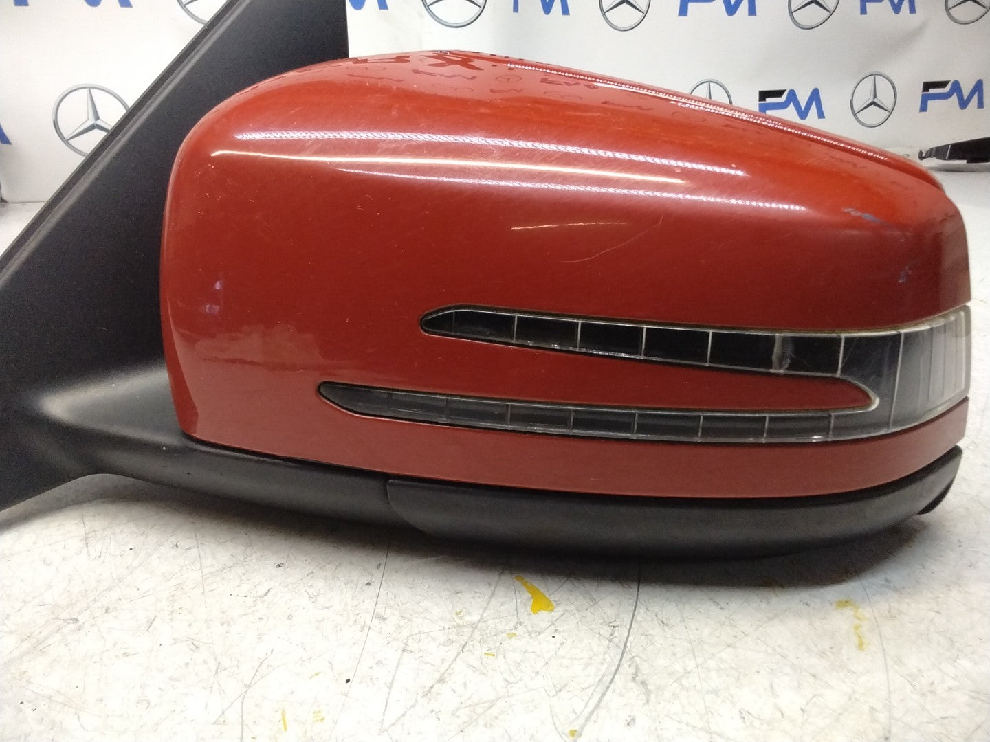 MERCEDES C-CLASS  W204 PASSENGER SIDE WING MIRROR A2048106593 RED FMM19