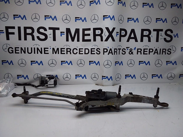 MERCEDES E-CLASS 2012-2016 W212 A2128201340 FRONT WIPER MOTOR  FM00170