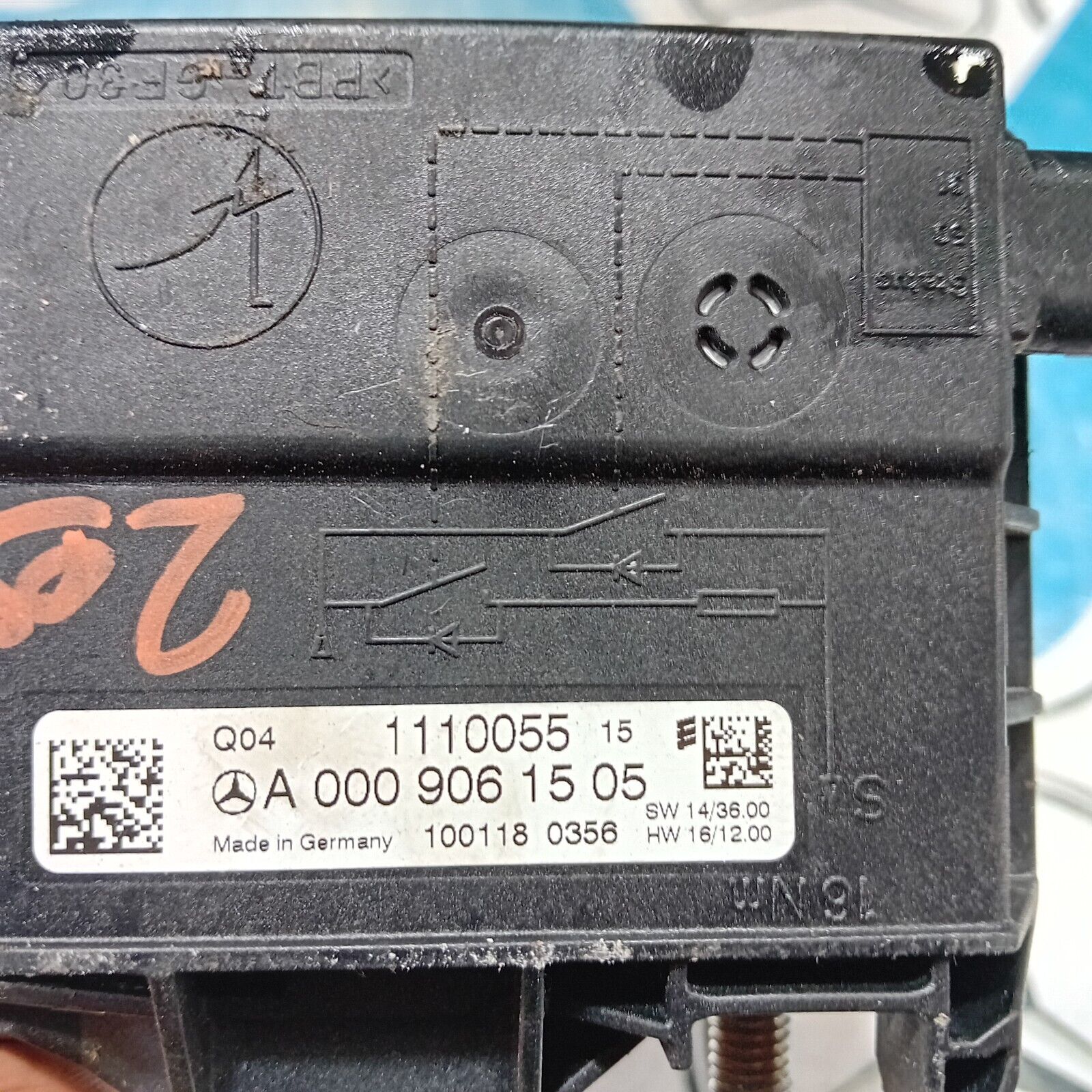 MERCEDES BENZ C E CLASS W205 W213  2014-21 NEGATIVE BATTERY CLAM A0009061505