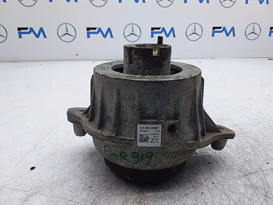 MERCEDES BENZ  C-CLASS W205  ENGINE MOUNT LEFT NS A2052406617 FMR319