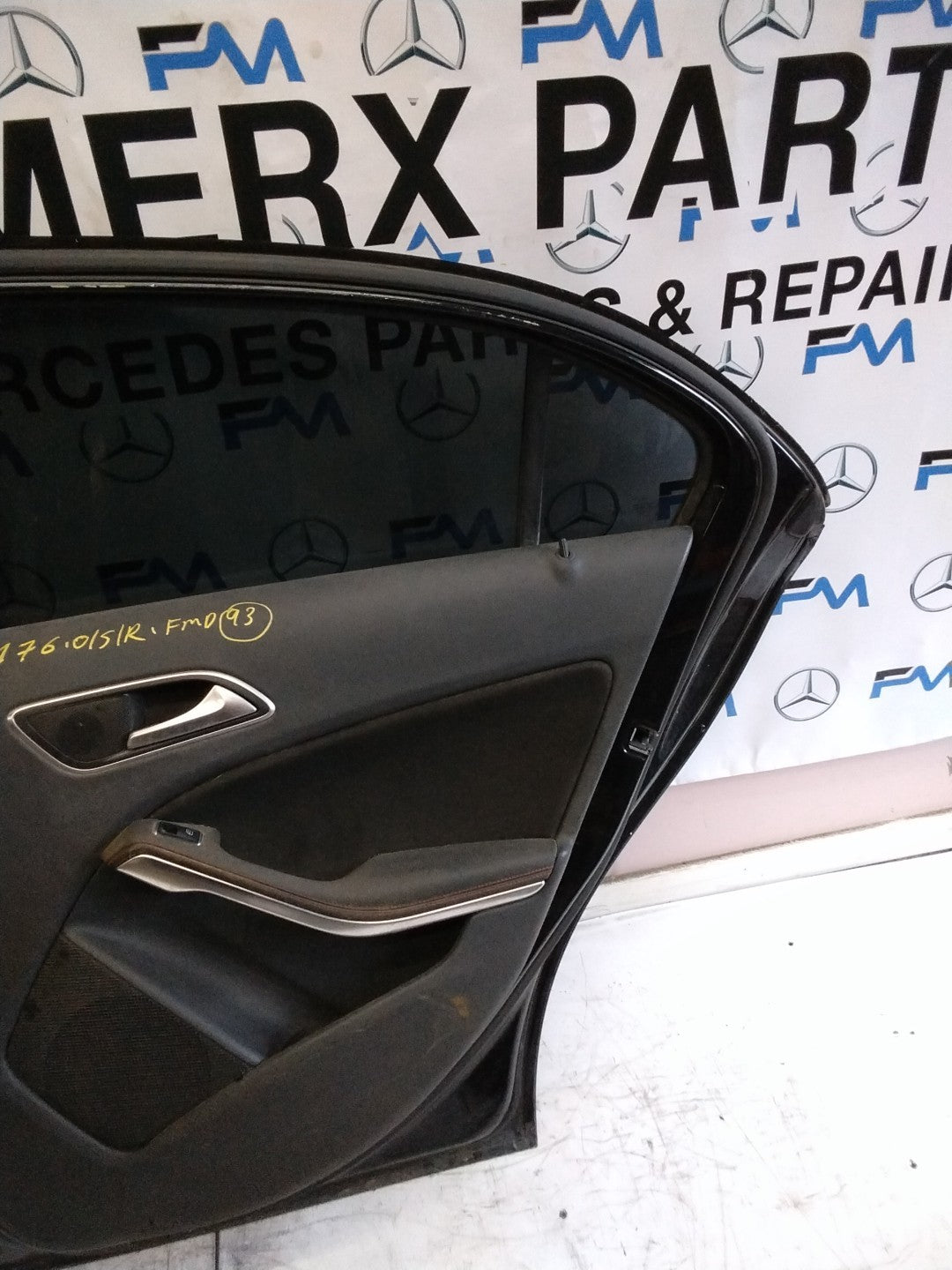 MERCEDES BENZ  A-CLASS W176 DRIVER SIDE REAR DOOR O/S/R COMPLETE BLACK FMD93