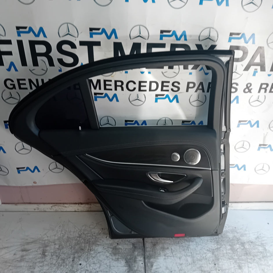 MERCEDES E-CLASS W213 PASSENGER REAR DOOR NSR 2016 ON GREY COMPLETE  FMD513